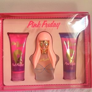 Nicki Minaj Pink Friday gift set